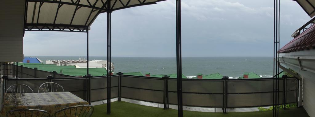 Sauvignon-Zagara Hotel Odessa Buitenkant foto