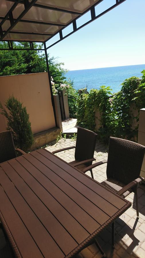 Sauvignon-Zagara Hotel Odessa Buitenkant foto
